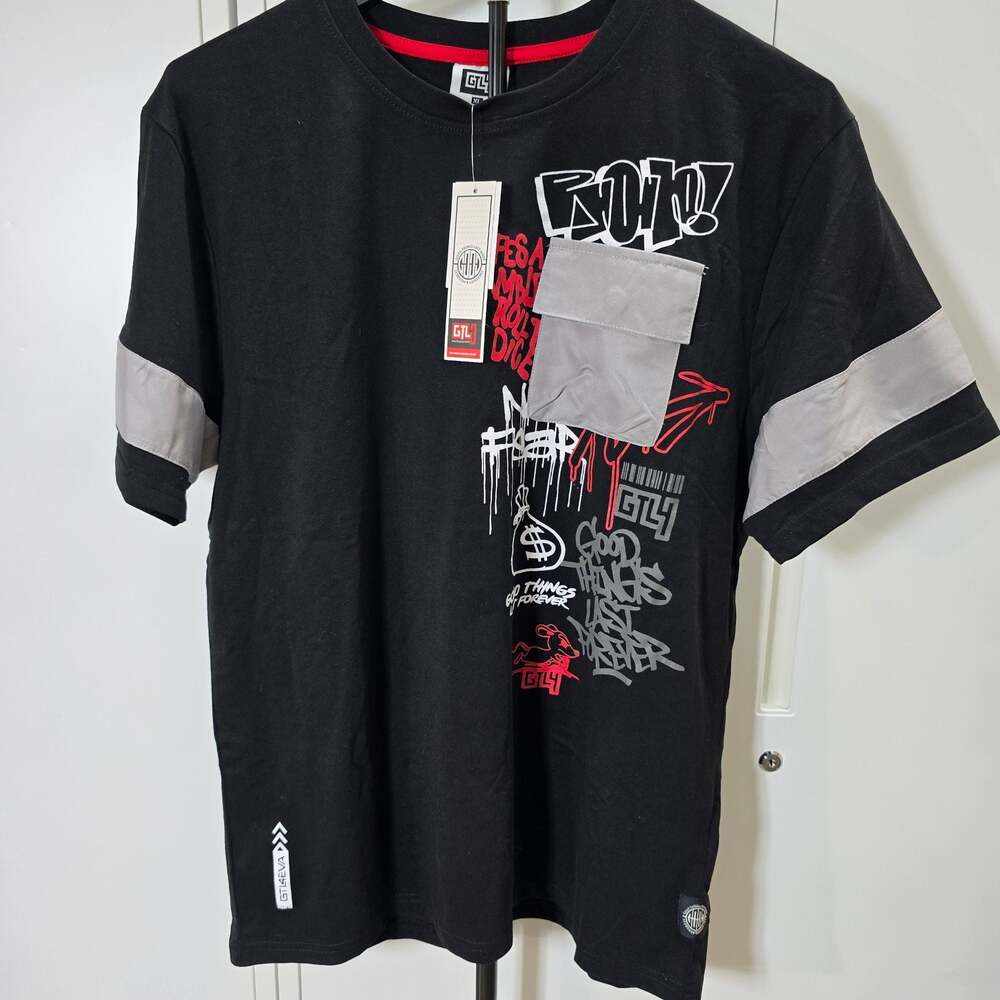 GTL4 Men's Graphic Black T-Shirt with Utility Pocket
